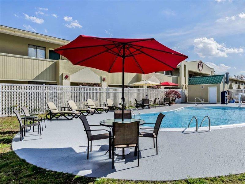 Quality Inn & Suites Lexington Exterior foto