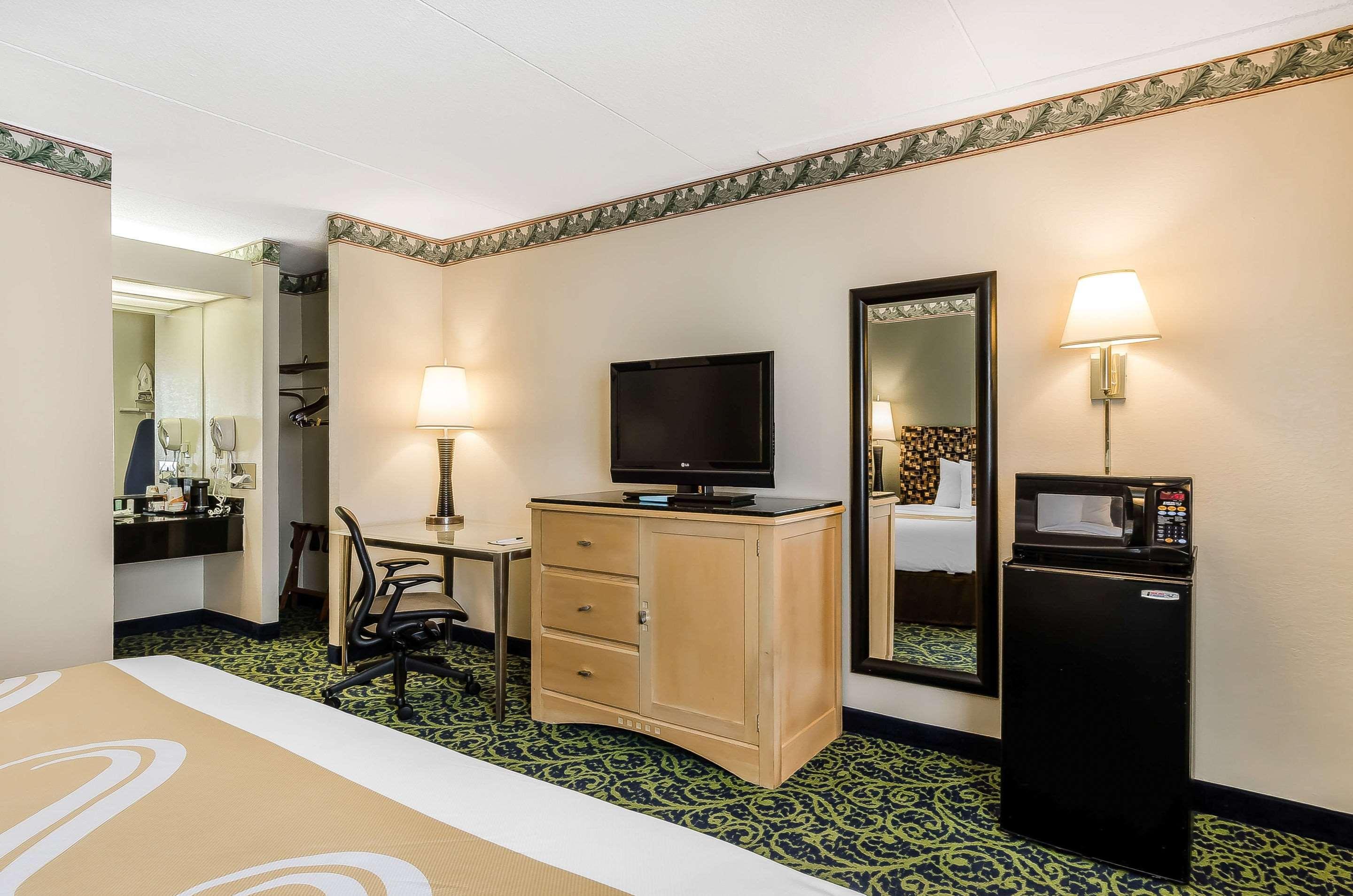 Quality Inn & Suites Lexington Exterior foto