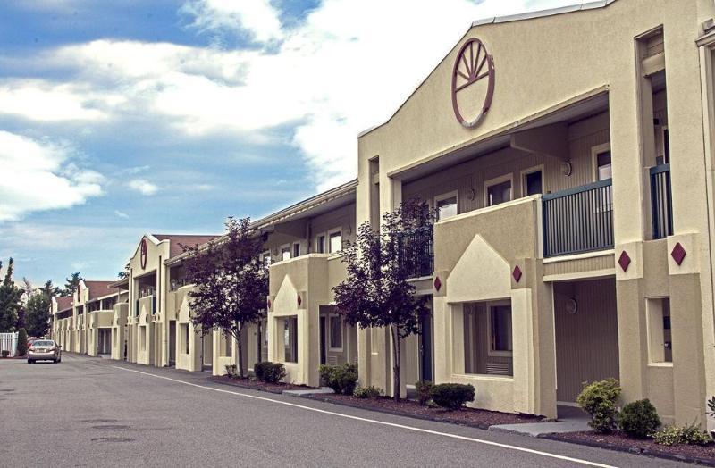 Quality Inn & Suites Lexington Exterior foto